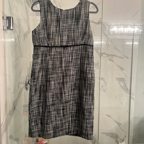 Tessuti two-piece business suit, dress and jacket matching size 10 - Picture 11 of 15